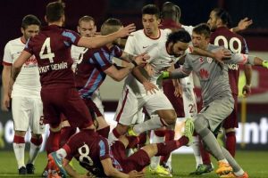 Trabzonspor ve Galatasaray Disiplin Kurulu'na sevkedildi