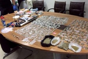 Sarıyer'de 400 polisin katıldığı Narkotik operasyonu...