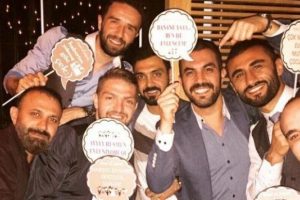 Sel&ccedil;uk Şahin'in bekarlığa veda partisi...