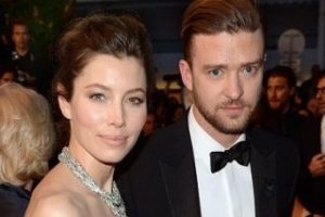 Justin Timberlake bebeğinin fotoğrafını paylaştı...