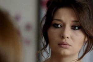 Dizi satıldık&ccedil;a Nurg&uuml;l Yeşil&ccedil;ay kazanıyor...