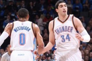 Enes Kanter ameliyat oldu!