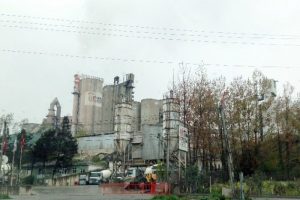 &Ccedil;imento fabrikasında patlama