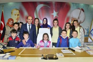 Bursa Yıldırım'da 23 Nisan coşkusu