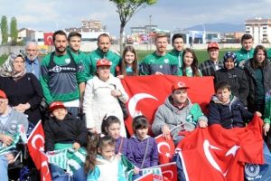 &Ouml;zl&uuml;ce'de 23 Nisan coşkusu yaşandı