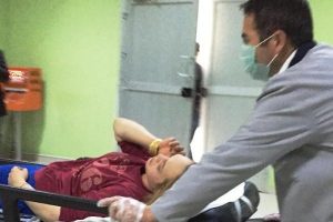 İki sevgili birbirini bı&ccedil;akladı