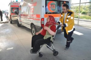 Sobadan zehirlenen &ccedil;ift, hastaneye kaldırıldı