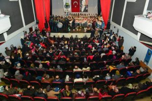 Bursa'da İneg&ouml;l &ccedil;ocuk korosundan konser