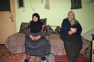 Aynı &ccedil;atı altındaki ayrı hayatlar