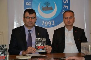 'Ermeni Yalanları &Ccedil;ığlık' kitabı Bursa'da tanıtıldı