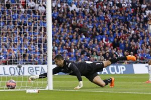 Reading kalecisi bilerek mi gol yedi?