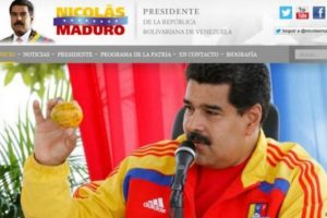 Venezuela liderine mango fırlatan kadın evine kavuştu