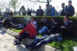 Gaziantep'te iş&ccedil;i servisi ile minib&uuml;s &ccedil;arpıştı: 27 yaralı