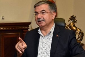 "Bu se&ccedil;im T&uuml;rkiye'nin inşasında k&ouml;şe taşı durumundadır"