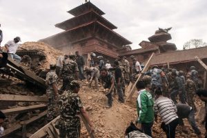 Nepal'de &ouml;l&uuml; sayısı artıyor: İşte son rakam!
