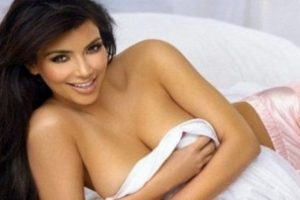 Kardashian 1915 olaylarıyla ilgili TIME'a makale yazdı...