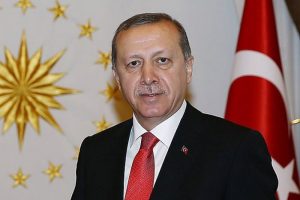 Cumhurbaşkanı Erdoğan Akıncı'yı tebrik etti