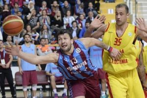 Trabzonspor Medical Park, Stipanovic ile s&ouml;zleşme yeniliyor