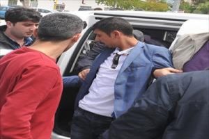 Ambulasla ka&ccedil;an zanlılar yakalandı
