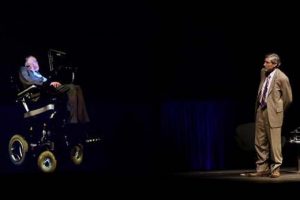 Stephen Hawking'ten gen&ccedil; kızlara tavsiye