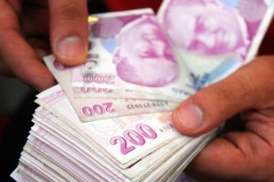 T&uuml;rkiye'de yolsuzlukta ilk sırada onlar var!