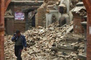 Nepal'deki deprem 8 milyon kişiyi etkiledi