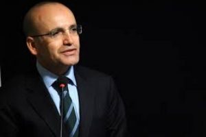 Şimşek: Enflasyonla m&uuml;cadelede Merkez Bankası'na yardımcı olmamız lazım