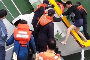 G&uuml;ney Kore'de feribot kaptanı Lee'ye verilen ceza &ouml;m&uuml;r boyu hapse &ccedil;evirdi