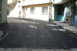 Bursa'da Yıldırım'a 92 bin ton asfalt