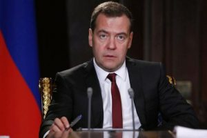 Putin'den sonra Medvedev de "soykırım" dedi