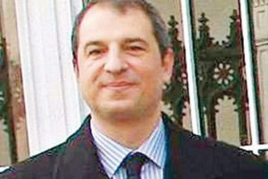 17-25 Aralık savcılarına dava!