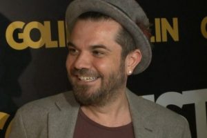 Kenan Doğulu kafaları karıştırdı...