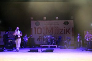 Uludağ &Uuml;niversitesi'nde m&uuml;zik ziyafeti!