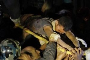 Nepal'de mucize: Depremzede 80 saat sonra hayata d&ouml;nd&uuml;