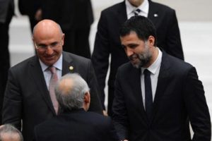Hakan Ş&uuml;k&uuml;r'e '&Ouml;rg&uuml;t' şoku!