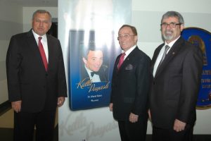 Kutlu Payaslı'nın 60 Yıllık sanat hayatı bu kitap'ta ta&ccedil;landı....