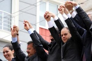 Bakan Kılı&ccedil;: &Ouml;nce bir &ccedil;atılardan kurtulun