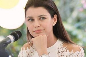 Beren Saat muhasebecisine a&ccedil;tığı davayı kazandı...