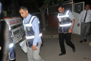 Derneklere y&ouml;nelik ''paralel yapı'' operasyonu