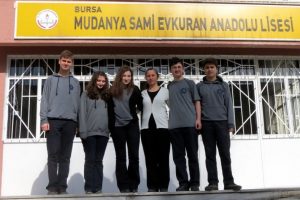 Mudanya Sami Evkuran Lisesi finale adını yazdırdı
