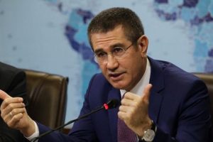 Bakan Canikli'den deride etiket a&ccedil;ıklaması