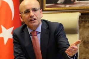 'Emekli maaşlarının d&uuml;ş&uuml;k olmasının sebebi...'