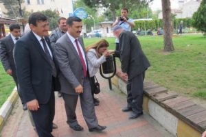 MHP'li T&uuml;rkoğlu: Oy i&ccedil;in ikiy&uuml;zl&uuml;l&uuml;k yapıyorlar
