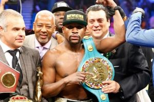 'Asrın boks m&uuml;sabakası'nda galip Mayweather oldu