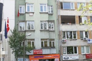 G&uuml;m&uuml;şsuyu'ndaki 1 milyon liralık daire ortalığı karıştırdı