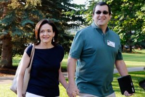 Facebook'un COO'sunun eşi ve SurveyMonkey CEO'su Dave Goldberg hayatını kaybetti
