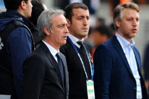 "Futbolcularım gururlu insan olduklarını g&ouml;sterdiler"