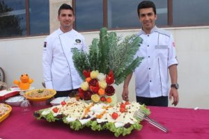Karpuzdan gemi, portakaldan &ouml;rdek yaptılar