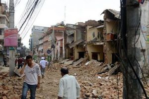 Prof. Dr. Naci G&ouml;r&uuml;r'den Nepal depremi sonrası &ouml;nemli uyarılar
