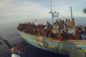 Akdeniz'de iki g&uuml;nde yaklaşık 6 bin g&ouml;&ccedil;men denizden kurtarıldı